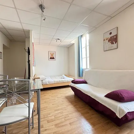 Apartment Proche Facs